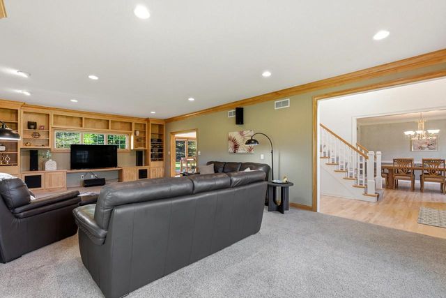 N36W22663 Long Valley ROAD, Pewaukee, WI 53072