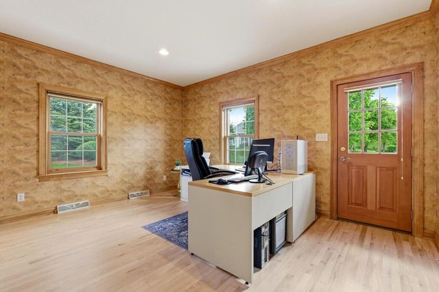 N36W22663 Long Valley ROAD, Pewaukee, WI 53072