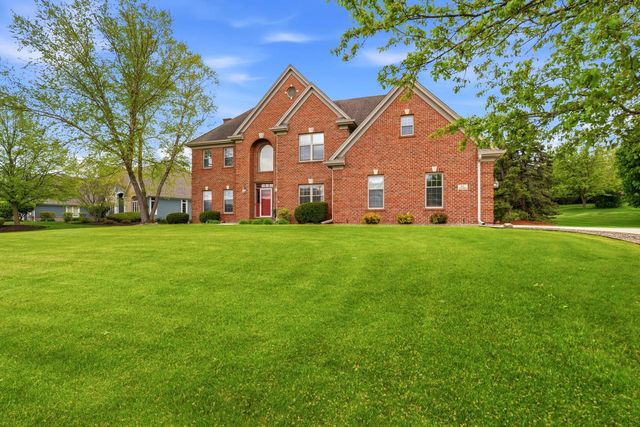 N36W22663 Long Valley ROAD, Pewaukee, WI 53072
