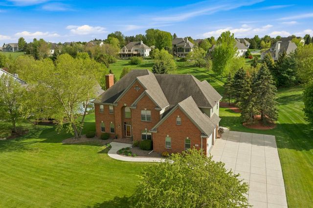 N36W22663 Long Valley ROAD, Pewaukee, WI 53072