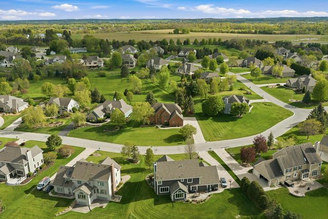 N36W22663 Long Valley ROAD, Pewaukee, WI 53072