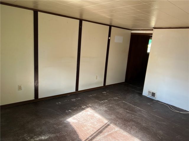 1736 Cecil St, Sharpsburg, PA 15215