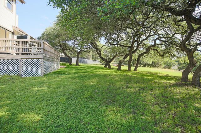 708 Cowal DR S, Spicewood, TX 78669
