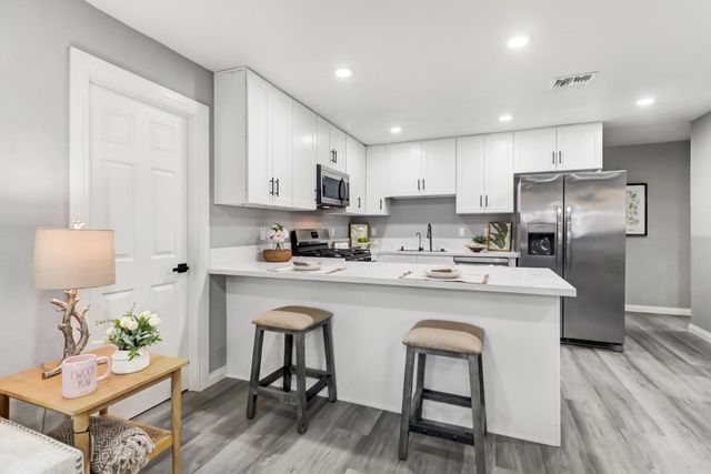 1330 Kean Ave, Yuba City, CA 95993