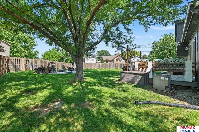 7508 S 180 Avenue, Omaha, NE 68136