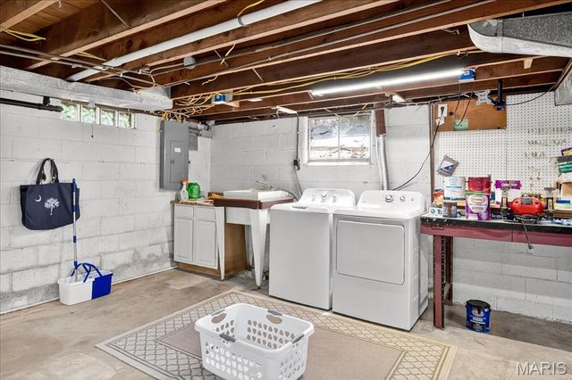 7 Hadfield Lane, Caseyville, IL 62232