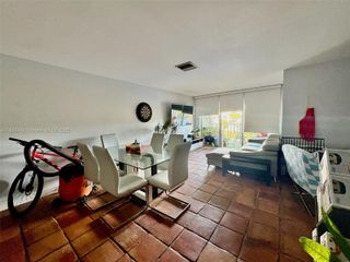 8475 SW 156th Ct 330, Miami, FL 33193