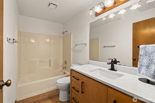 1201 Tabitha Court NW, Olympia, WA 98502