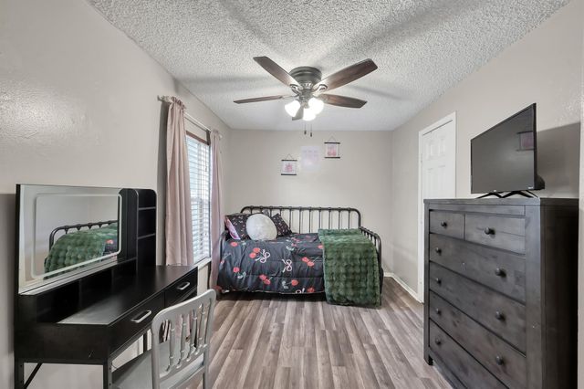 24193 Parker Road, Porter, TX 77365