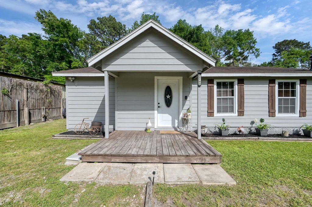 24193 Parker Road, Porter, TX 77365