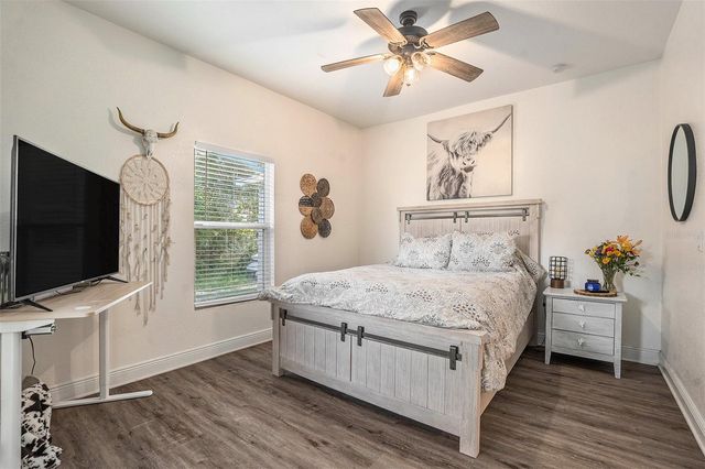 4921 6TH STREET, Zephyrhills, FL 33542