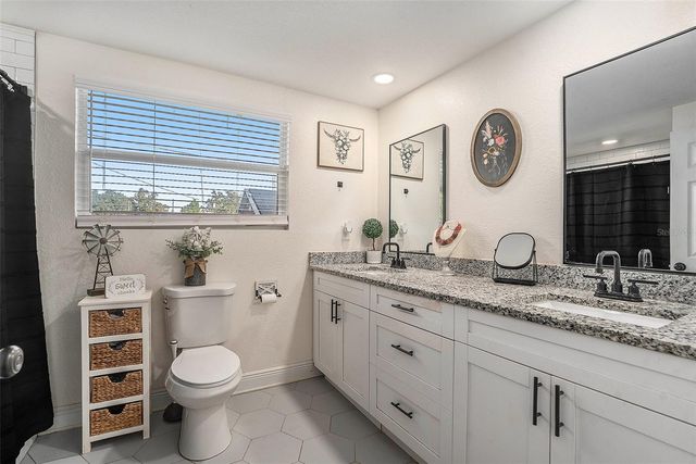 4921 6TH STREET, Zephyrhills, FL 33542