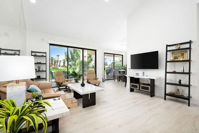 54912 Shoal Creek, La Quinta, CA 92253