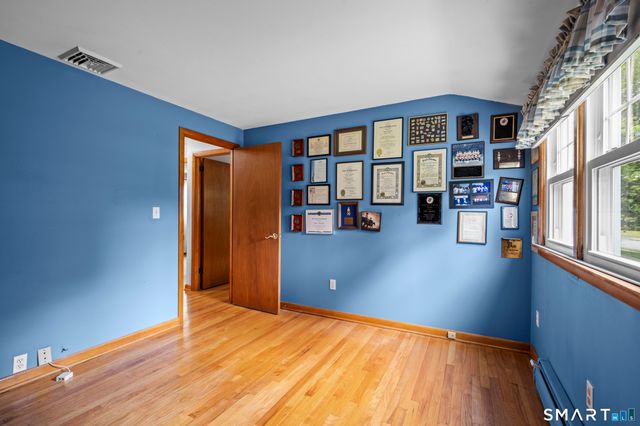 124 Appletree Drive, East Hartford, CT 06118