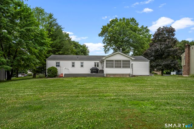 124 Appletree Drive, East Hartford, CT 06118