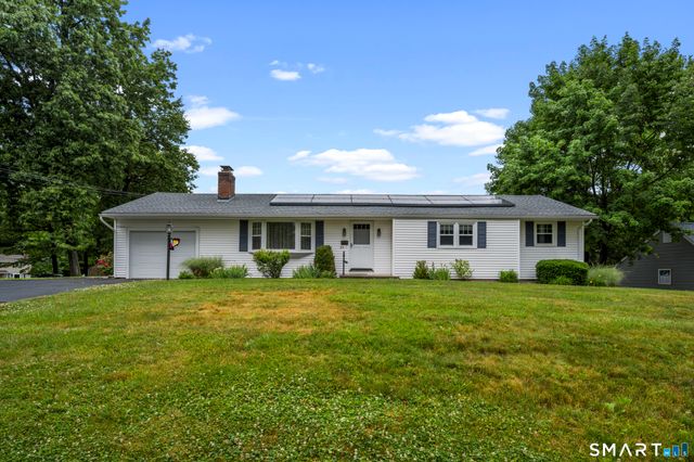 124 Appletree Drive, East Hartford, CT 06118