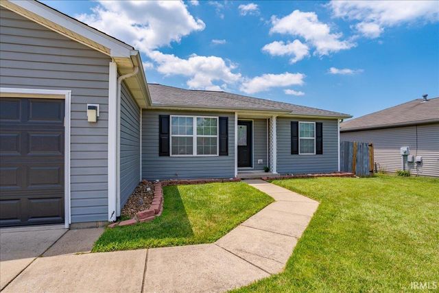12522 Cold Water Drive, Evansville, IN 47725