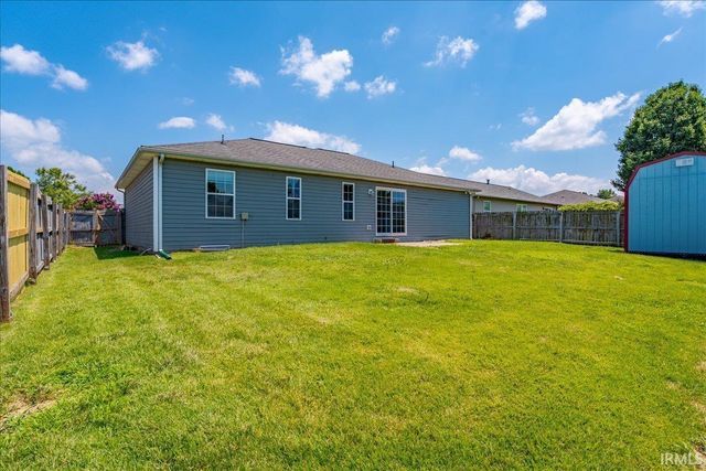 12522 Cold Water Drive, Evansville, IN 47725