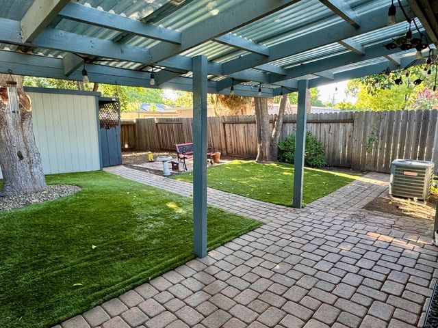 6841 Gordon Ct, Stockton, CA 95219