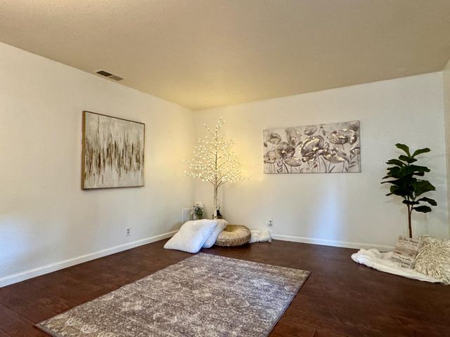 6841 Gordon Ct, Stockton, CA 95219