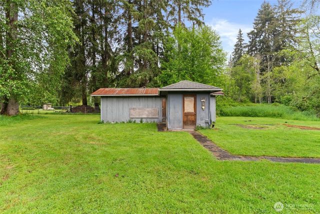 5615 Maltby Road, Woodinville, WA 98072