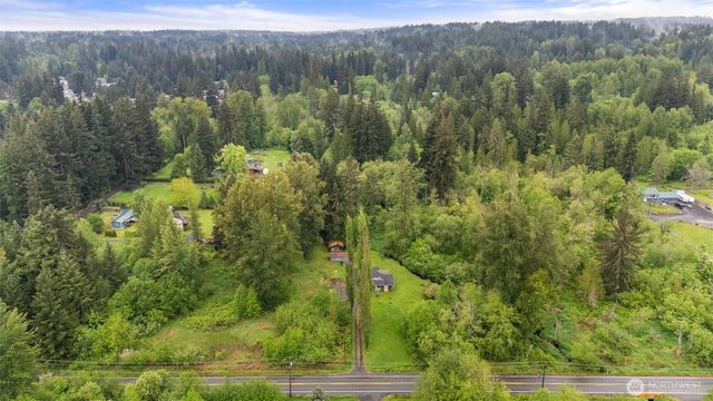 5615 Maltby Road, Woodinville, WA 98072