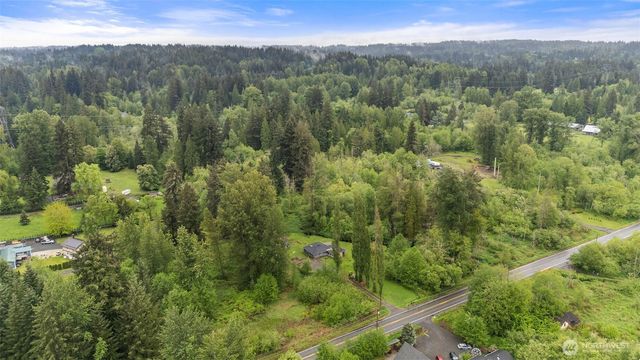 5615 Maltby Road, Woodinville, WA 98072
