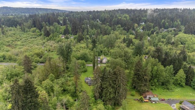 5615 Maltby Road, Woodinville, WA 98072