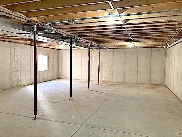 515 N 1st Street, Greene, IA 50636