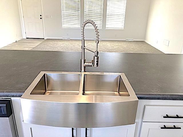 515 N 1st Street, Greene, IA 50636