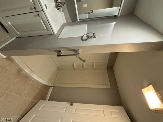 67 Grumman Ave G, Newark City, NJ 07112