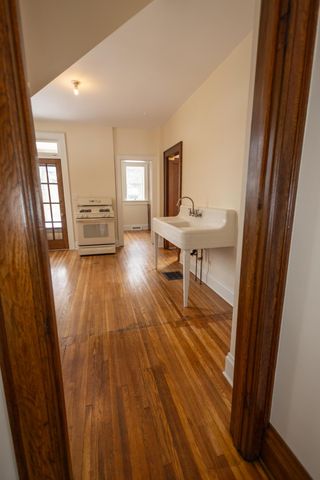 694 Wilson Avenue, Columbus, OH 43205