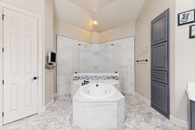 114 Southwest Drive, Aledo, TX 76008