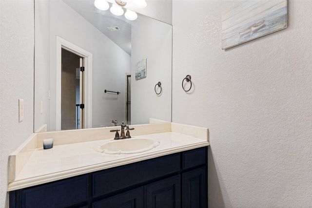 114 Southwest Drive, Aledo, TX 76008