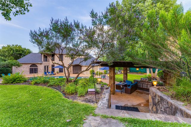 114 Southwest Drive, Aledo, TX 76008