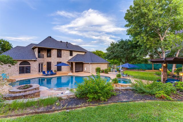 114 Southwest Drive, Aledo, TX 76008