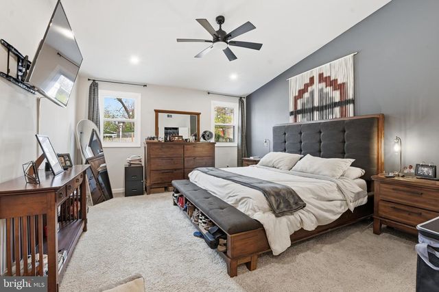 7024 LEE PARK CT, Falls Church, VA 22042