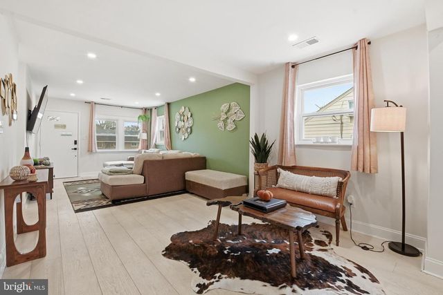 7024 LEE PARK CT, Falls Church, VA 22042