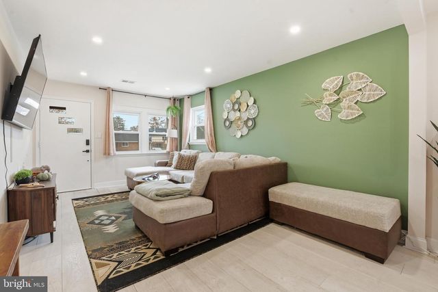 7024 LEE PARK CT, Falls Church, VA 22042