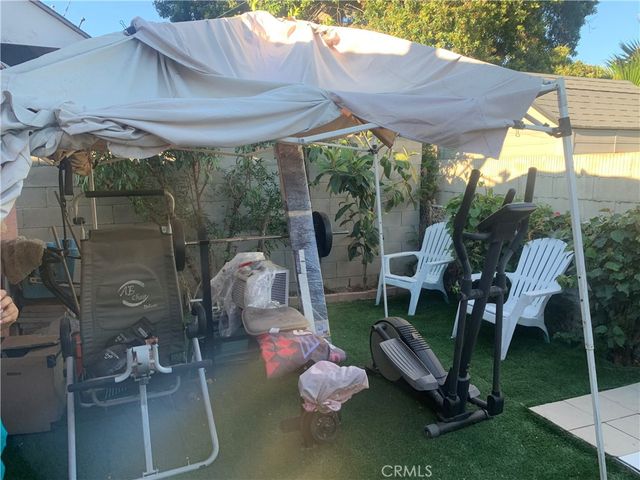 22414 Horst, Hawaiian Gardens, CA 90716