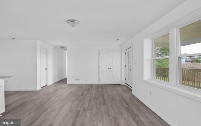 1058 SHORE DR, Colonial Beach, VA 22443