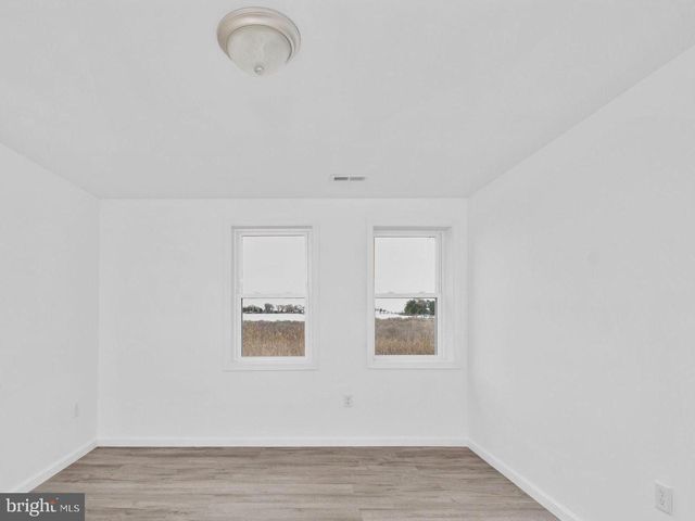 1058 SHORE DR, Colonial Beach, VA 22443