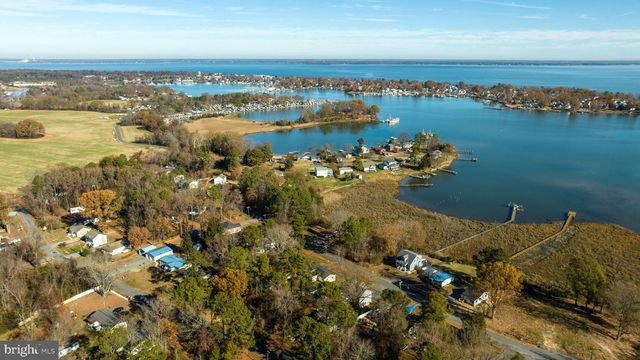 1058 SHORE DR, Colonial Beach, VA 22443