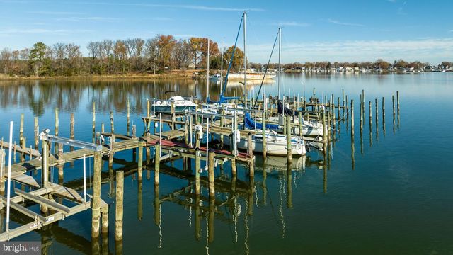 1058 SHORE DR, Colonial Beach, VA 22443