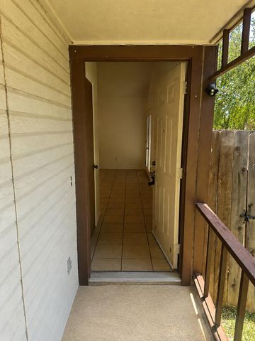 8205 W Gate BLVD B, Austin, TX 78745