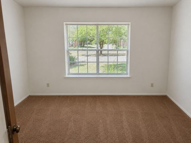 8205 W Gate BLVD B, Austin, TX 78745
