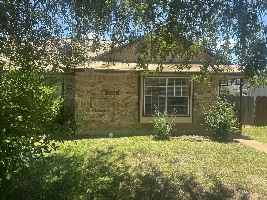8205 W Gate BLVD B, Austin, TX 78745