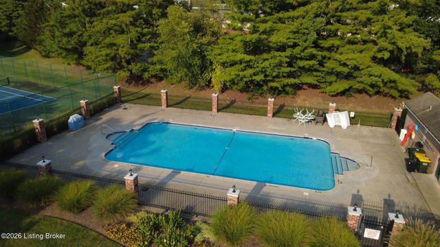 3742 Hurstbourne Ridge Blvd, Louisville, KY 40299
