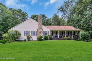 1 Woodland Avenue, Cream Ridge, NJ 08514