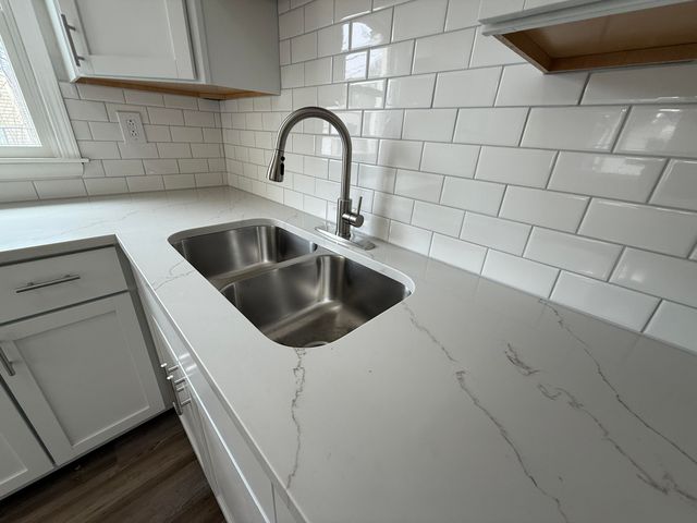 4089 Willow Street, Hobart, IN 46342